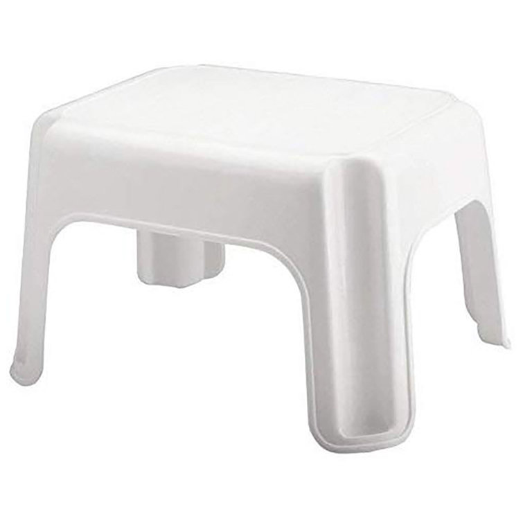 Rubbermaid Durable Roughneck Plastic Family Sturdy Small Step Stool White